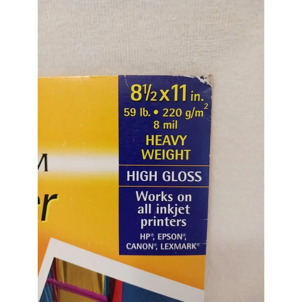 KODAK PREMIUM PICTURE PAPER‎ 8.5X11 HIGH GLOSS HEAVY WEIGHT 4 Sheets in Package